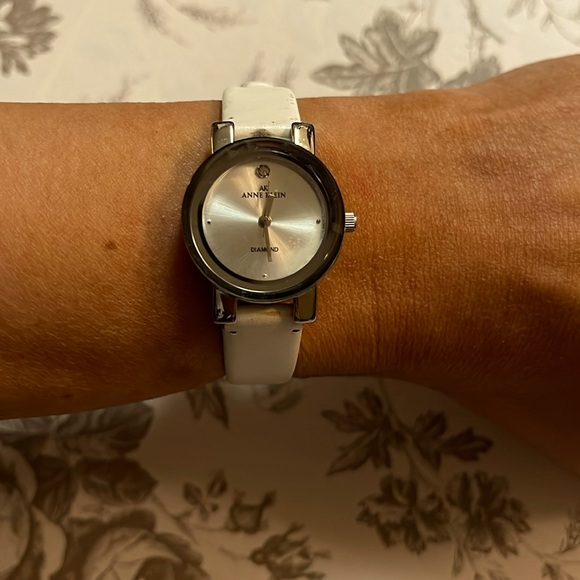 Anne Klein Watch - Picture 1 of 10